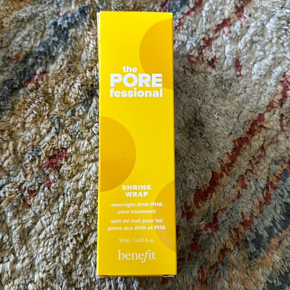 The POREfessional Shrink Wrap Overnight
AHA+PHA Pore Treatment